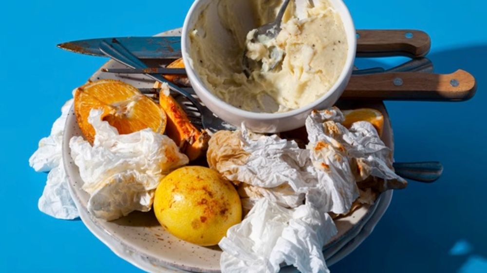 Cara menerapkan gaya frugal living untuk melawan inflasi: kurangi kebiasaan membuang makanan