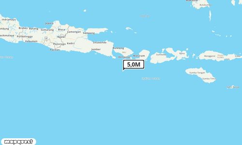 Pusat gempa berada di laut 98 km BaratDaya KUTA SELATAN
