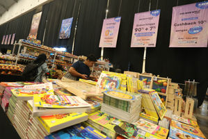 BCA Pameran Buku Terbesar - Panji 5.jpg