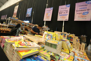BCA Pameran Buku Terbesar - Panji 5.jpg