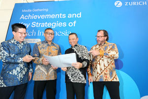 Zurich Paparan Kinerja - Panji 1.jpg