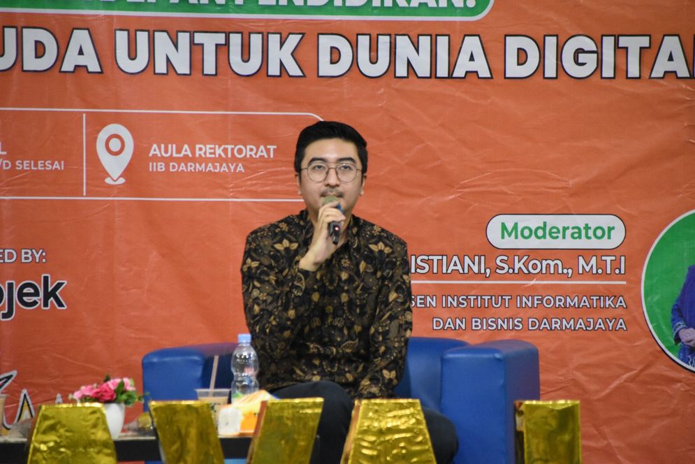 Himsi IIB Darmajaya Gelar Seminar Nasional Hadirkan Gojek Lampung.