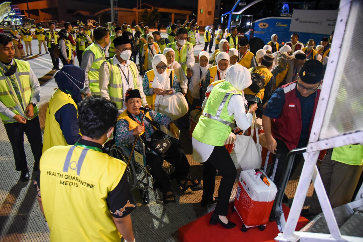 Bandara SAMS Sepinggan Balikpapan Berangkatkan Kloter Pertama Asal Balikpapan 