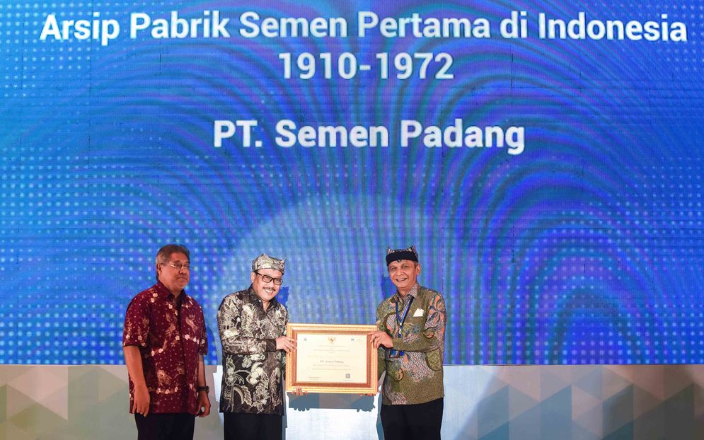 ANRI_Semen Padang.jpg