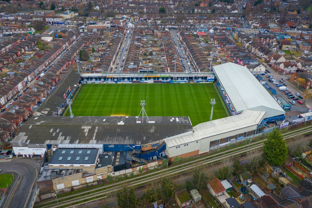 Kenilworth Road.