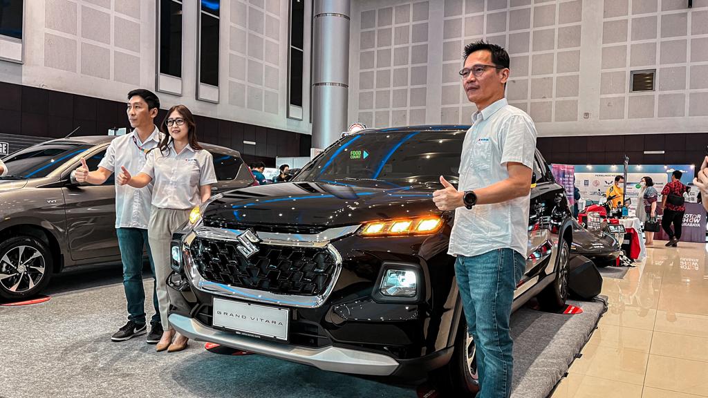 Mobil legenda Suzuki, Gramd Vitara hadir di IIMS Surabaya, 31 Mei - 4 Juni 2023.