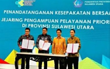 Penandatanganan kesepakatan bersama jejaring Rumah Sakit Pegampuan Nasional pelayanan prioritas di Sulut, di Kementerian Kesehatan RI. (Foto:Istimewa)