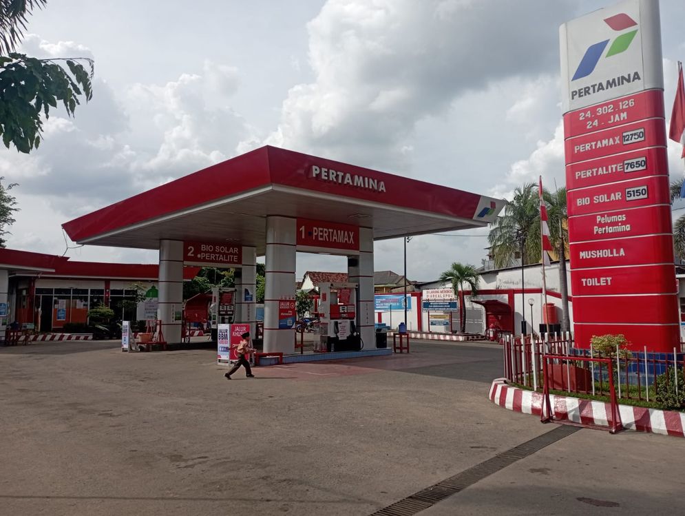 Cek ini, Daftar Harga BBM Pertamina Terbaru Pertamax Sumsel Rp 12.800 per Liter