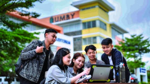Karya Ilmiah Dosen UMBY Merajai Carnival of Research and Innovation