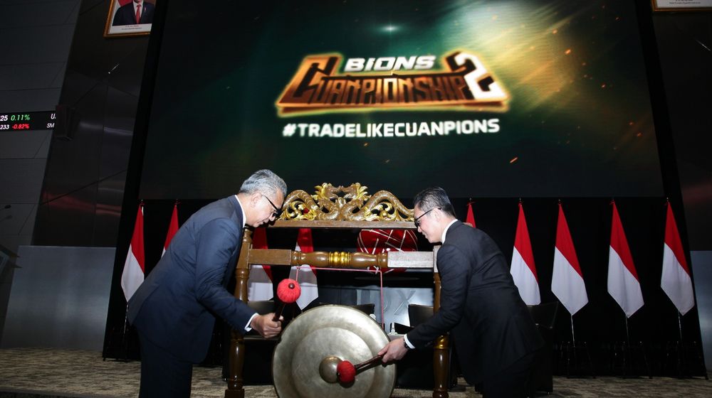 Bapak Agung Prabowo, Direktur Utama BNI Sekuritas dan Bapak Jeffrey Hendrik, Direktur Pengembangan Bursa Efek Indonesia.jpeg