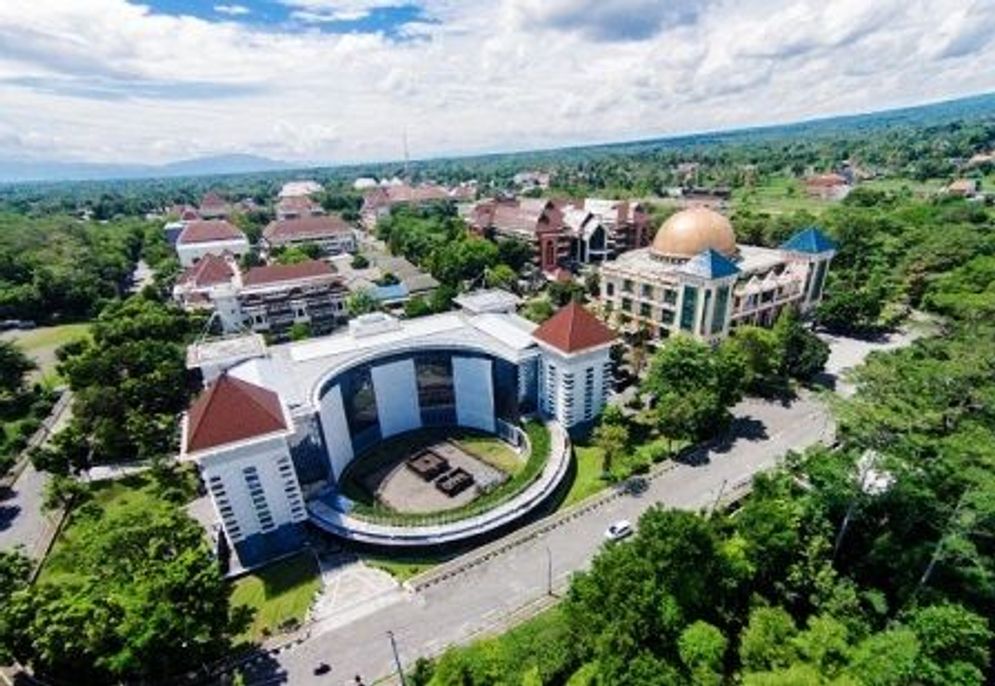 Dalam pemeringkatan THE Impact Rangkings berbasis Tujuan Pembangunan Berkelanjutan (TPB), Universitas Islam Indonesia (UII) menempati posisi kedua terbaik dari seluruh perguruan tinggi swasta di Indonesia.