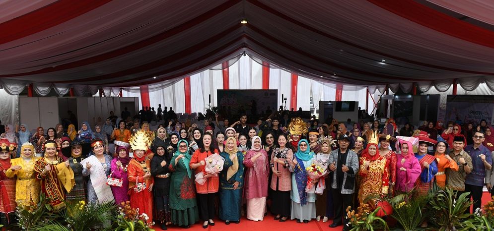 Pekan Inovasi dan Investasi Sumut 2023 di halaman Istana Maimun Medan
