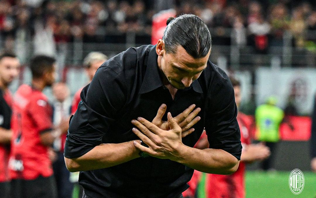 Zlatan Ibrahimovic berpamitan pada fans Milan di San Siro, Senin 5 Juni 2023 dini hari WIB.