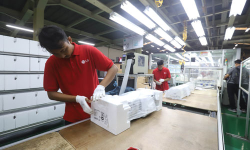Produksi AC Multi V - Panji 3.jpg