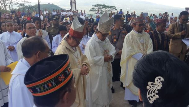 Didampingi Uskup Ruteng, Kardinal Ignatius Suharyo Pimpin Misa Peresmian Kapela Santo Nicolas Copu