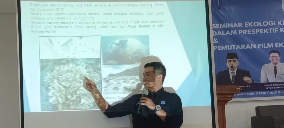  Pulau Gelasa berada di Selat Gaspar dan termasuk dalam teritori Kabupaten Bangka Tengah, Provinsi Kepulauan Bangka Belitung.