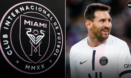 Lionel Messi PSG Inter Miami crest split 103122.png
