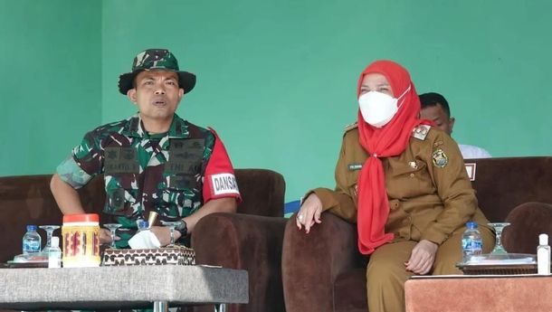 Apresiasi TMMD Ke-116, Walikota dan Dandim Salurkan Bantuan untuk Warga Kampung Pidada Bandar Lampung