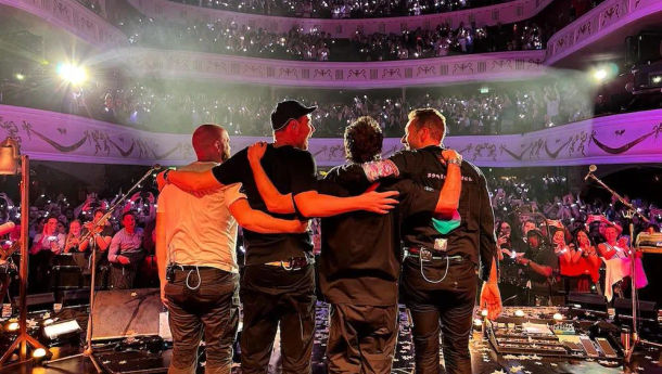 Bikin Iri, Coldplay Resmi Gelar Konser 4 Hari di Singapura
