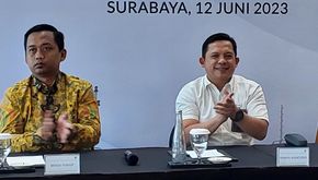 caption
