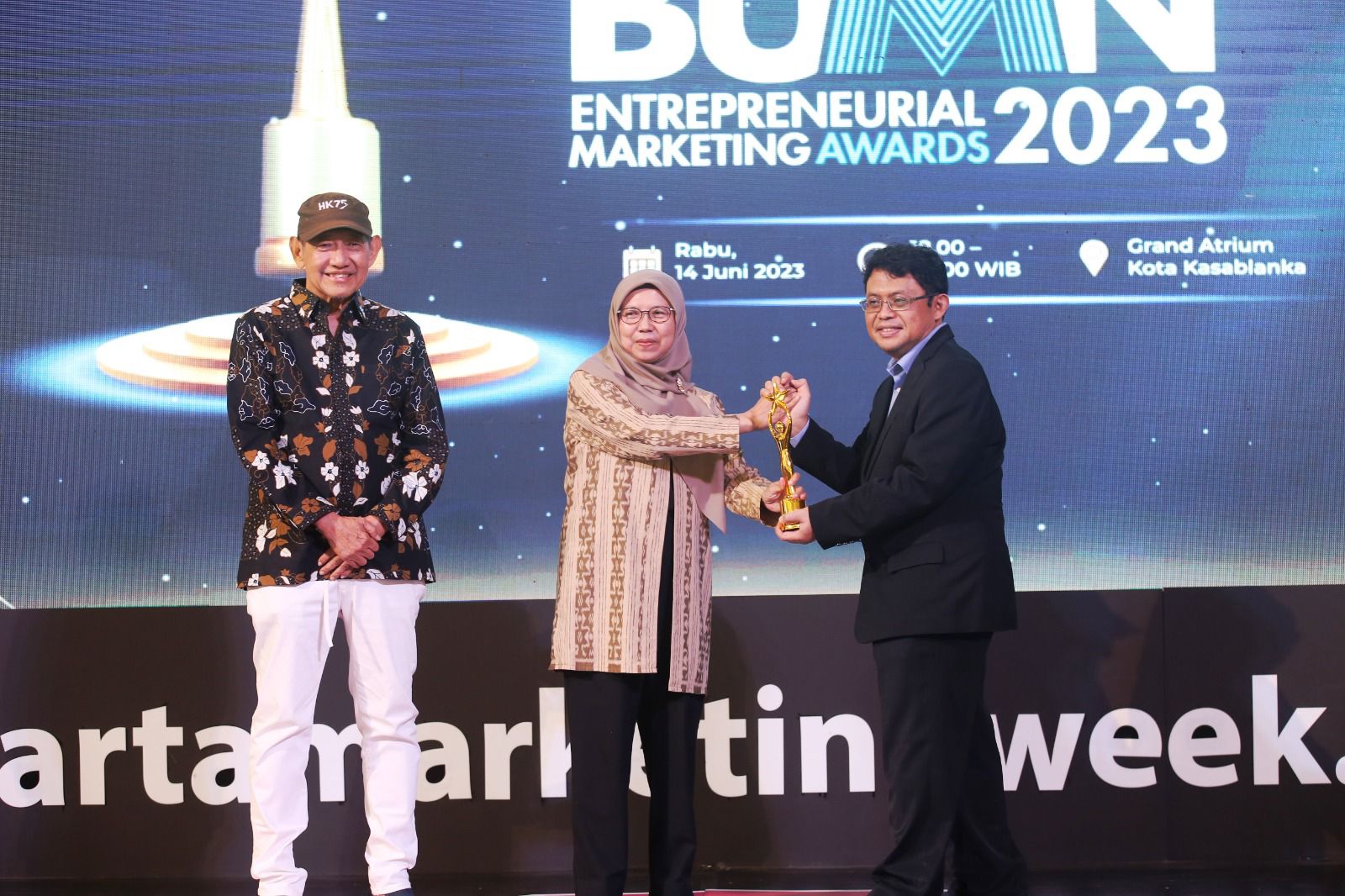 PLN Jadi Best of The Best Company Dalam Ajang BUMN Entrepreneurial Marketing Awards 2023