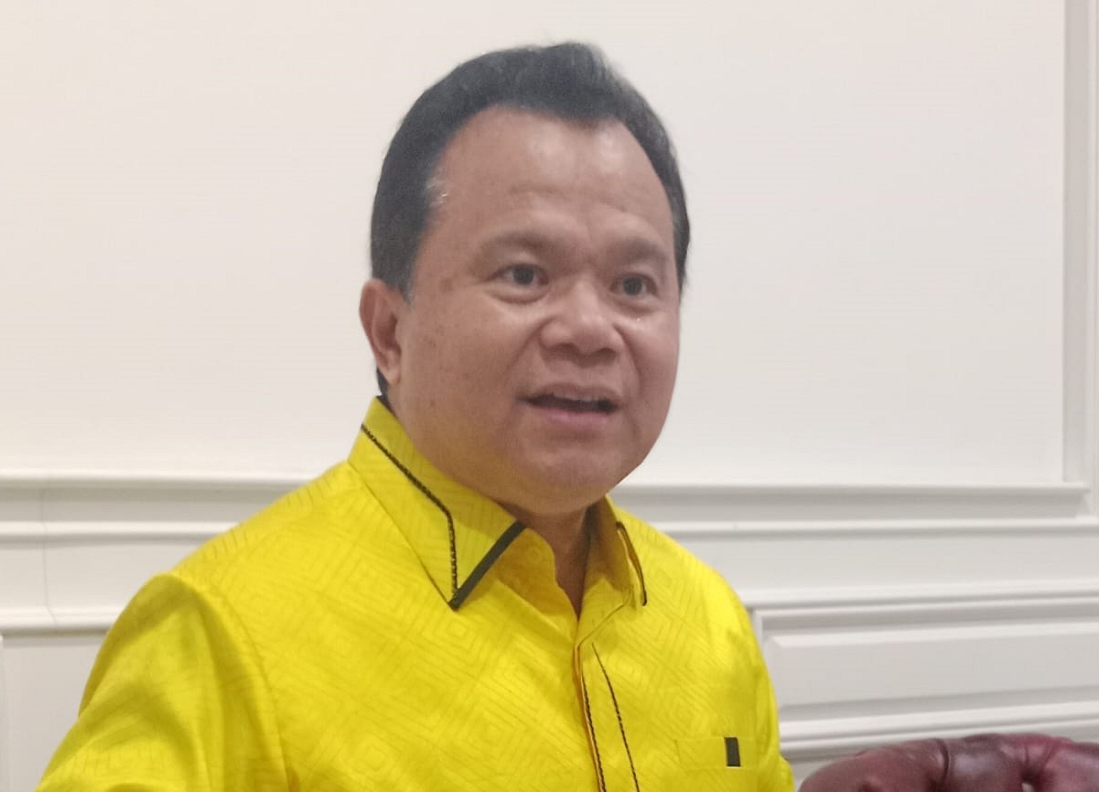 Bacaleg DPR RI Sulut Partai Golkar, Ronny Sompie. (Foto:Istimewa)