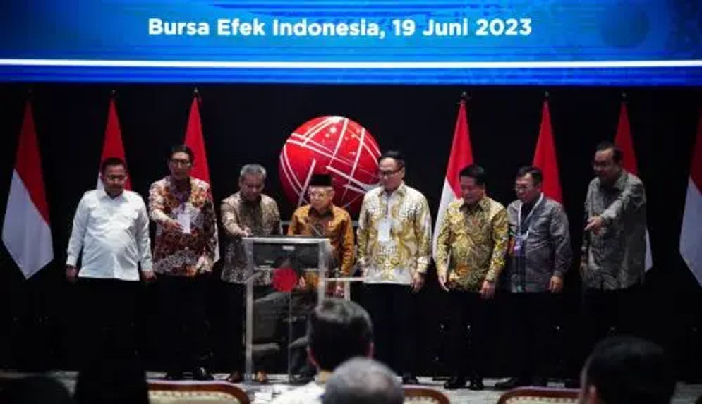 PT Bank Syariah Indonesia Tbk (BSI) bersama PT Sarana Multigriya Finansial (SMF) resmi menerbitkan Efek Berangun Aset Syariah berbentuk Surat Paritisipasi (EBAS-SP).