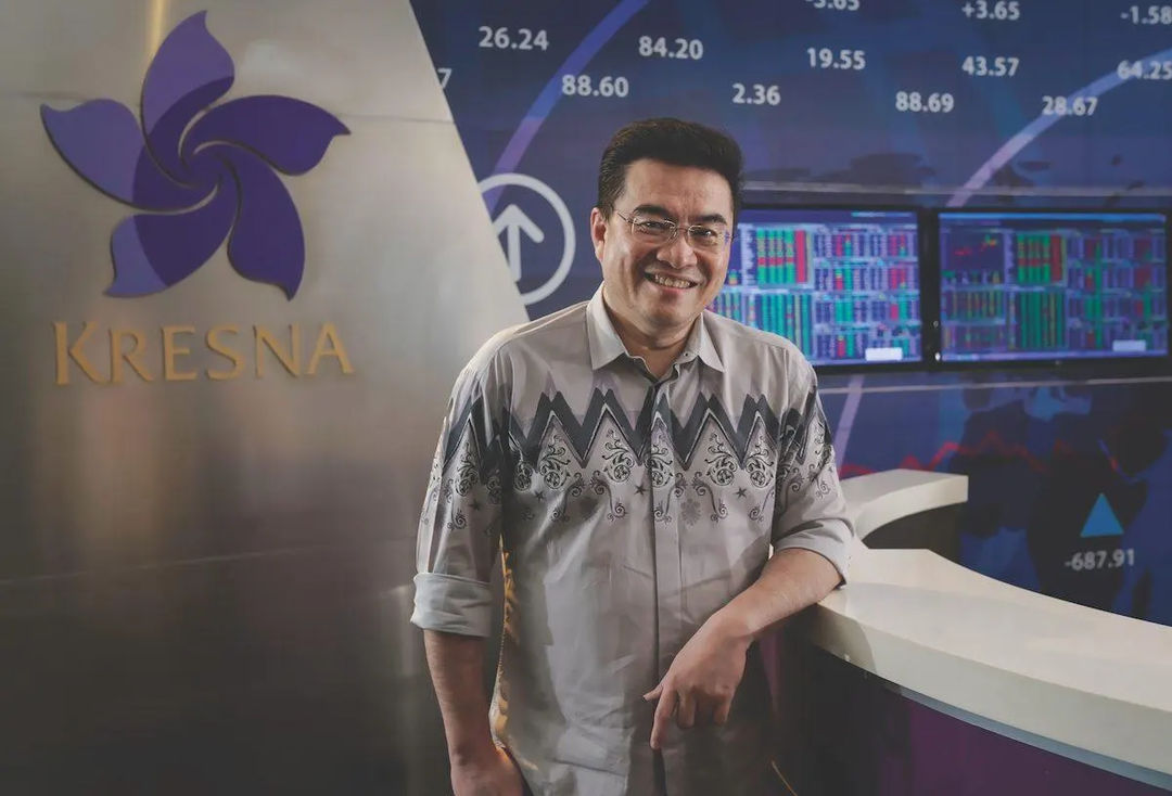 Michael Steven, Direktur Utama PT Kresna Graha Investama Tbk(KREN)