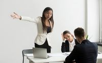 5 Ciri-ciri Bos yang Toksik yang Bikin Stres Karyawan