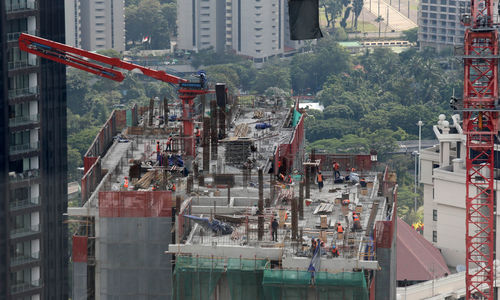 Pertumbuhan Ekonomi Indonesia - Panji 6.jpg