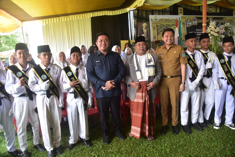 Herman Deru Dorong Ponpes Nurul Islam jadi Filter Bagi Akhlak Generasi Muda