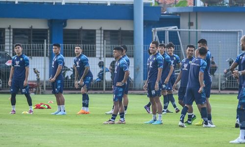 Persib-Mulai-Fokus-Menatap-Laga-Pertama-Kontra-Madura-United-1687853765.jpg