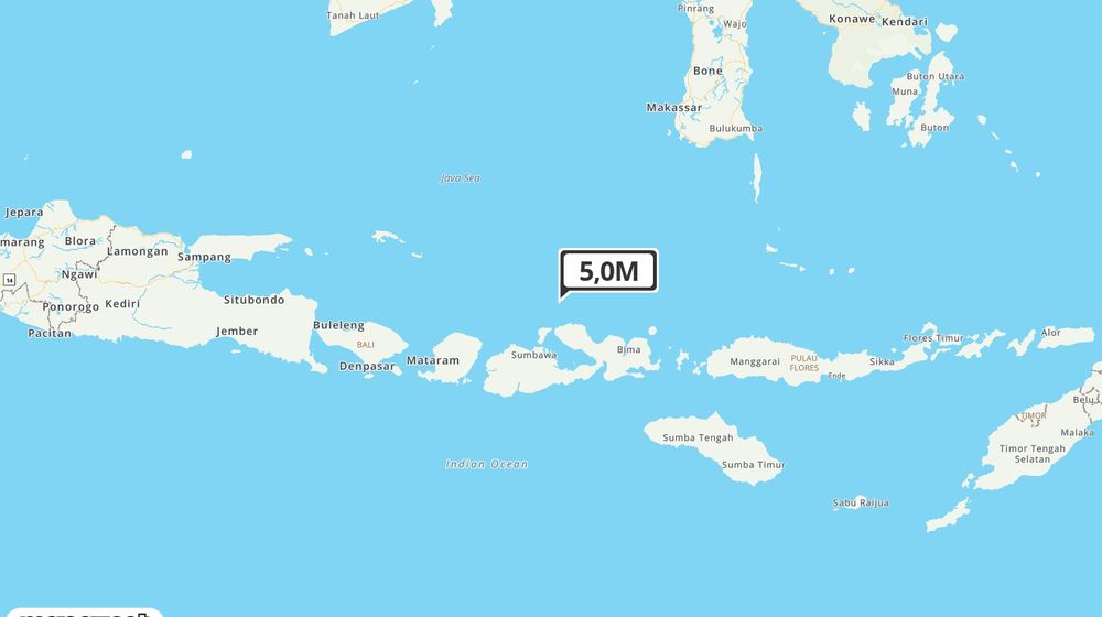 Pusat gempa berada di laut 71 km Timur Laut Sumbawa