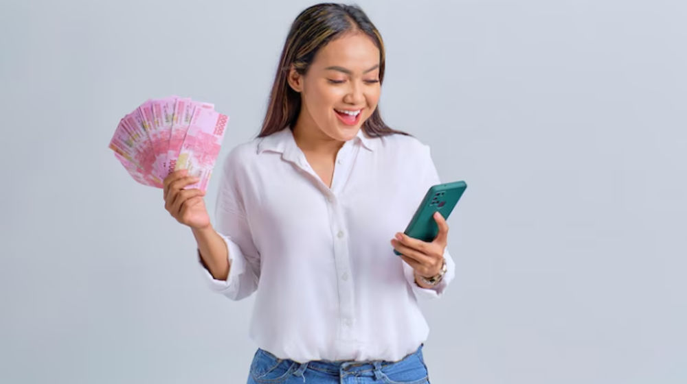 Waspada, Ini Dia Risiko Melakukan Pinjaman Online