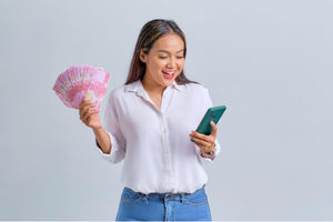 Waspada, Ini Dia Risiko Melakukan Pinjaman Online