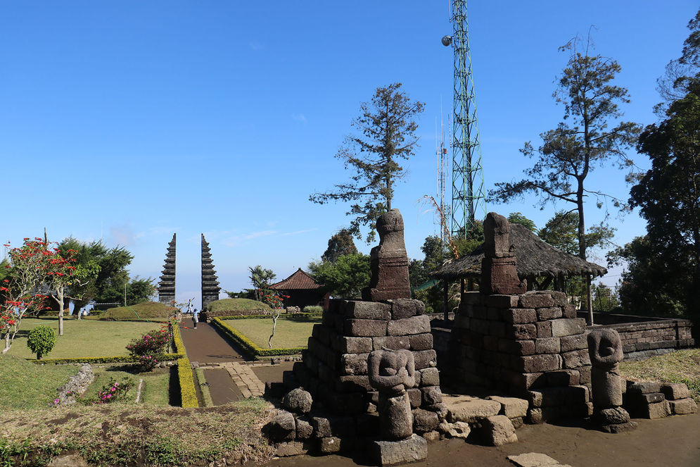 Kawasan komplek Candi Cetho