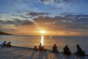 Benteng Amsterdam DSA Wisata Negeri Hila, Maluku.jpeg