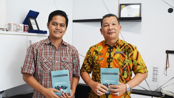 Dosen Lintas Prodi IIB Darmajaya Terbitkan Buku Kewirausahaan