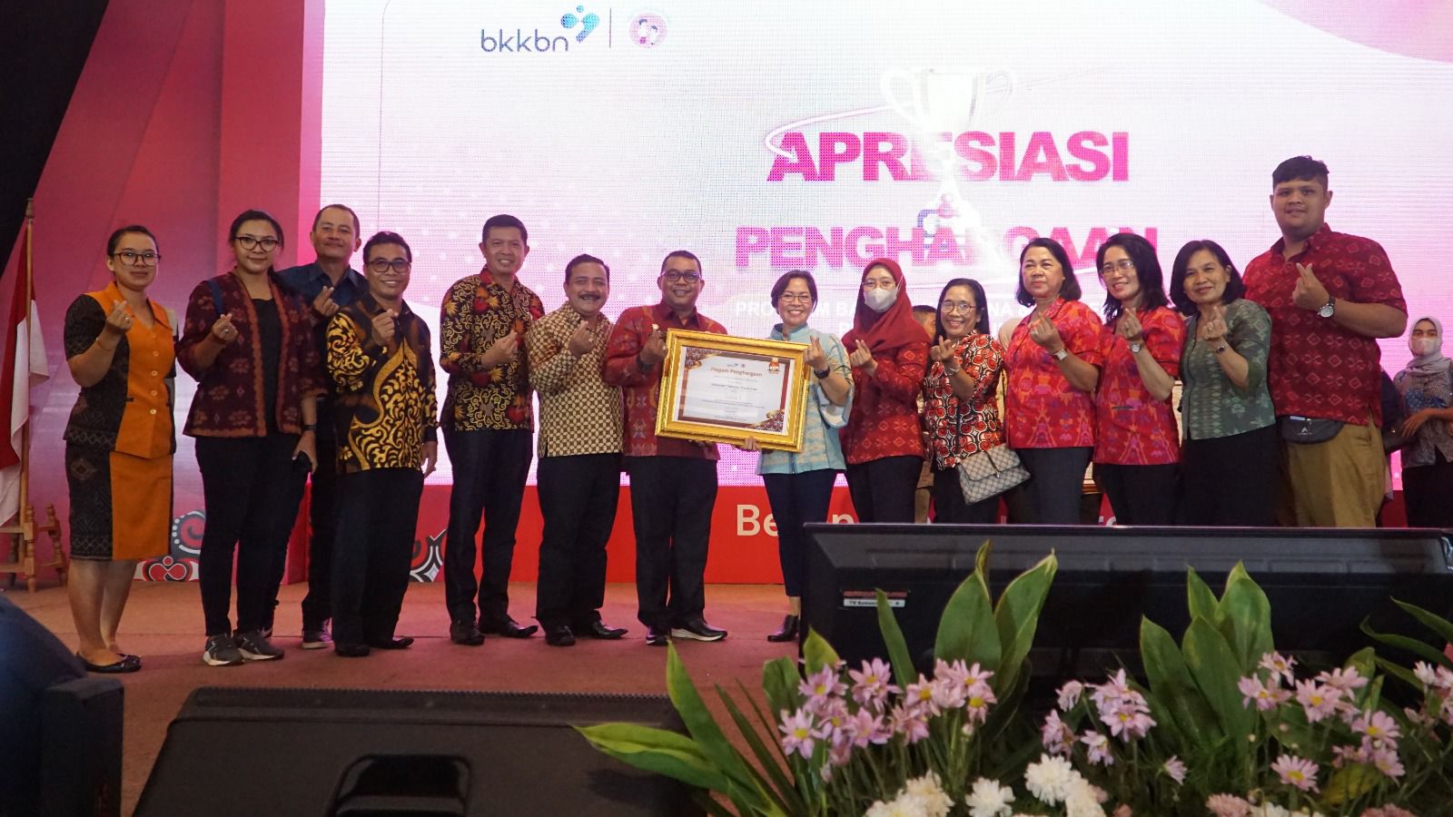 Provinsi Bali Raih 4 Penghargaan Program Bangga Kencana Balinesiaid