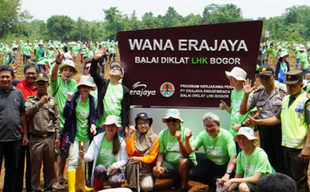  PT Erajaya Swasembada Tbk (ERAA) dalam beberapa tahun terakhir turut melakukan upaya pembangunan berkelanjutan environment, social, dan governance (ESG).