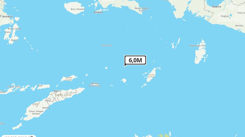 Pusat gempa berada di laut 207km BaratLaut Tanimbar