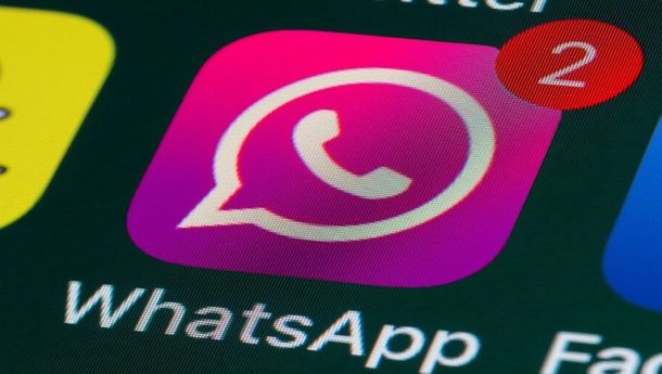 Waspada! Ternyata Ini Bahaya Akibat Nekat Unduh WhatsApp Pink