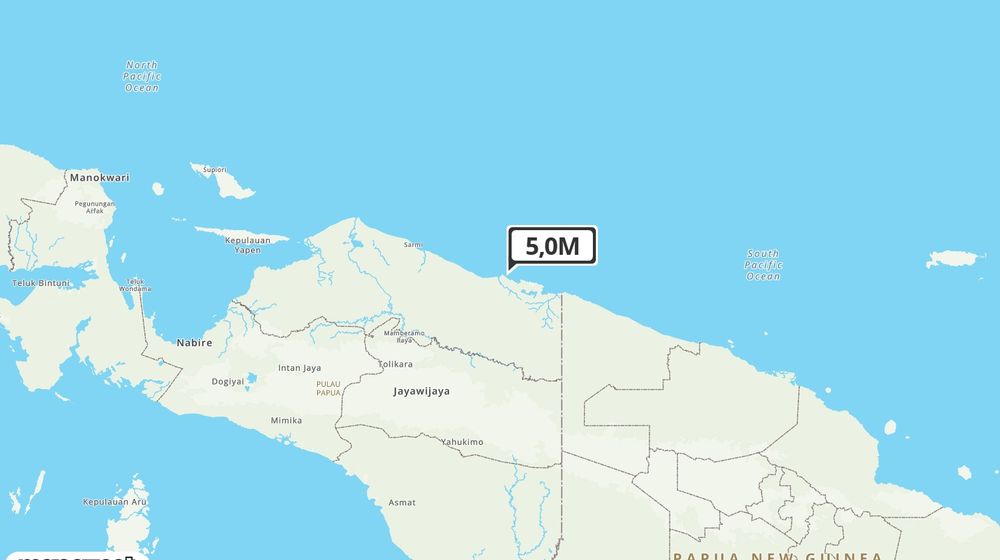 Pusat gempa berada di laut 42 km BaratLaut Kab. Jayapura