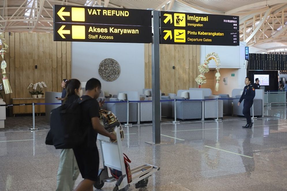 Netizen dan Pelaku Usaha di Bali Keluhkan Mahalnya Tarif Taksi dan Taksi Online di Bandara Ngurah Rai