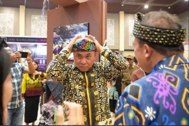 Buka Kaltim Fest, Gubernur Isran Noor Ajak Masyarakat Meriahkan Event Promosi Wisata (Foto: Adpim Provinsi Kaltim)