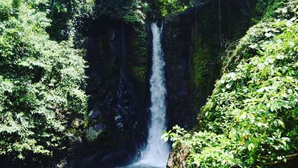 Cocok untuk Liburan, Rekomendasi Wisata Air Terjun di Sumatra Barat