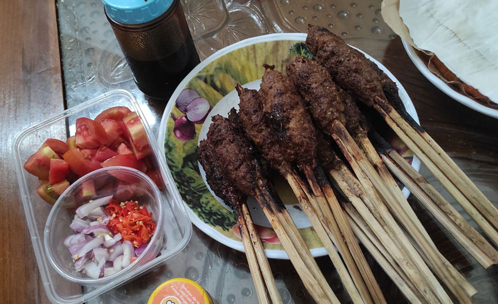 sate-buntel.jpg