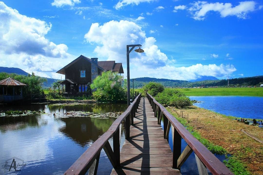 Danau Tondano.