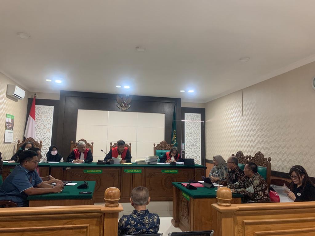 Suasana persidangan lanjutan kasus kredit macet Bank OCBC NISP