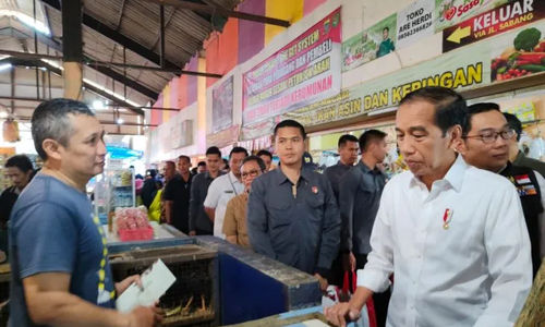 Presiden Jokowi Pasar Cihapit 